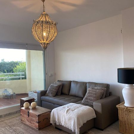 Apartamentos Costa Quebrada ベナルマデナ エクステリア 写真