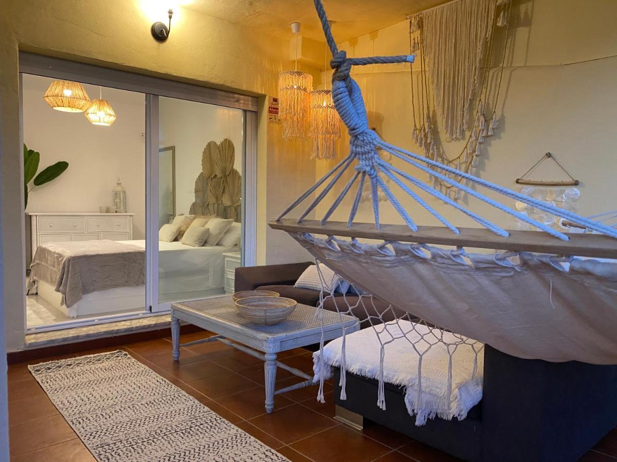 Apartamentos Costa Quebrada ベナルマデナ エクステリア 写真