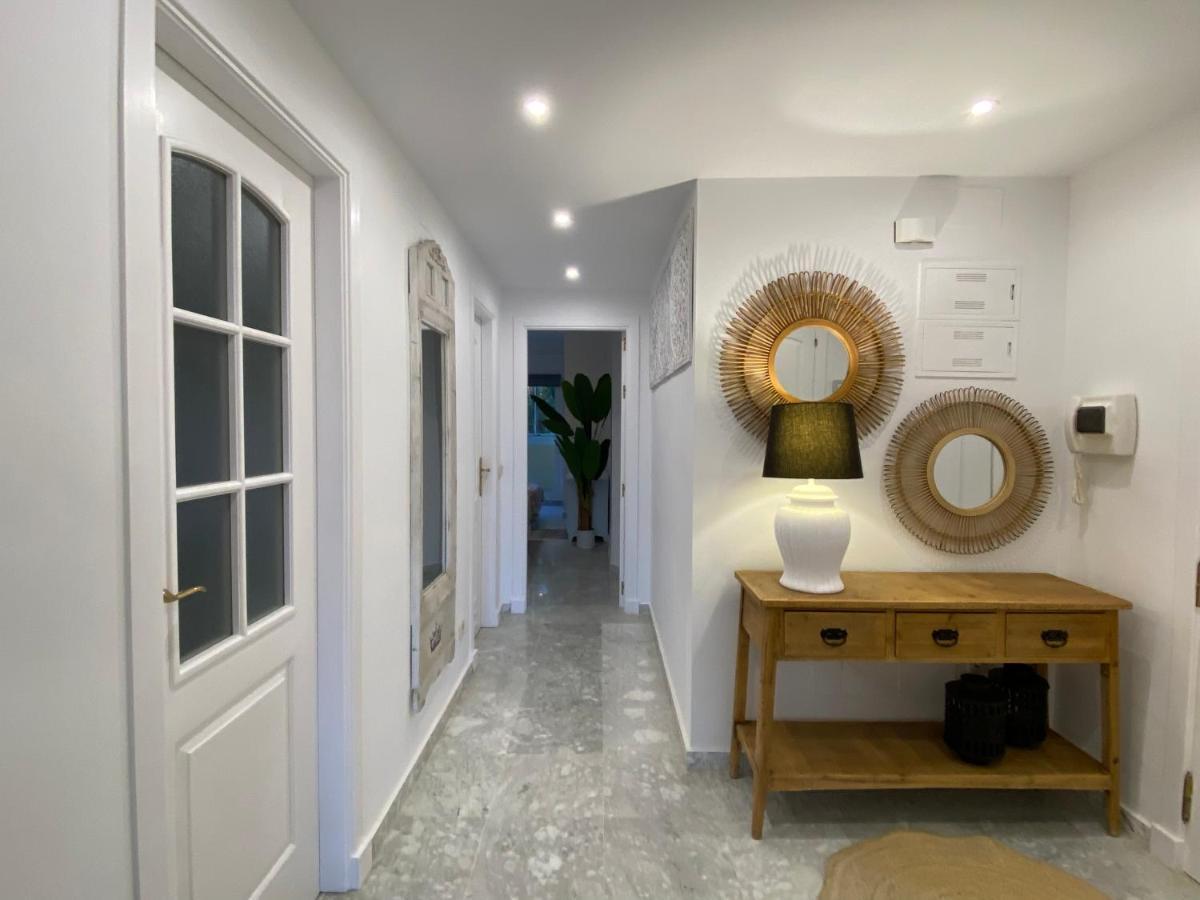 Apartamentos Costa Quebrada ベナルマデナ エクステリア 写真
