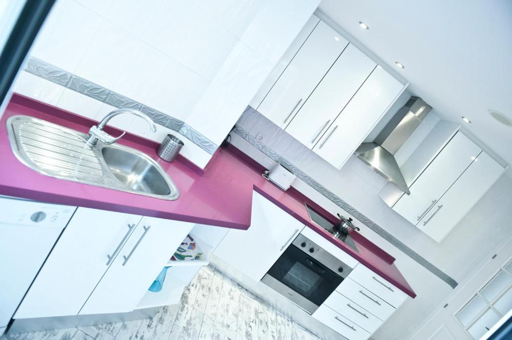 Apartamentos Costa Quebrada ベナルマデナ エクステリア 写真