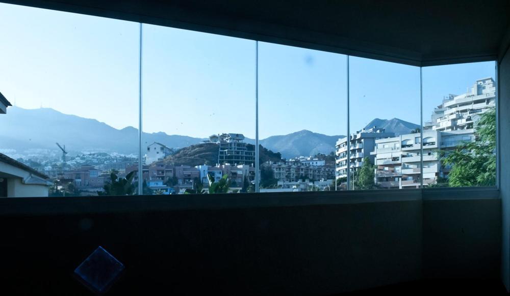 Apartamentos Costa Quebrada ベナルマデナ エクステリア 写真
